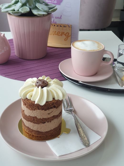 wochenend schmankerl: omas nuss nougat torte